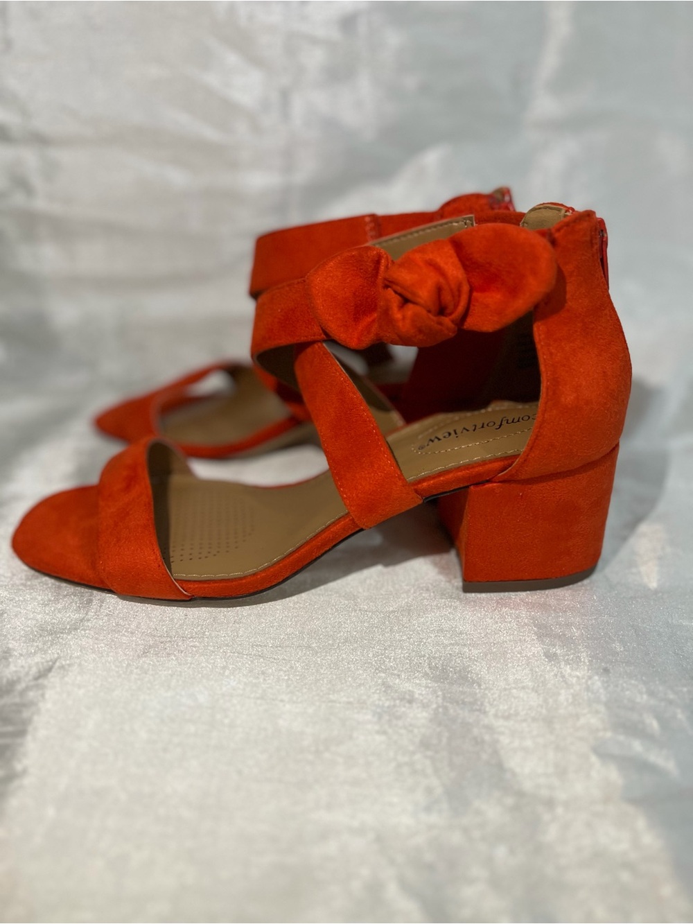 Comfortview Women’s Orange Suede Block Heel Sandals Knotted Ankle Strap 9.5W
